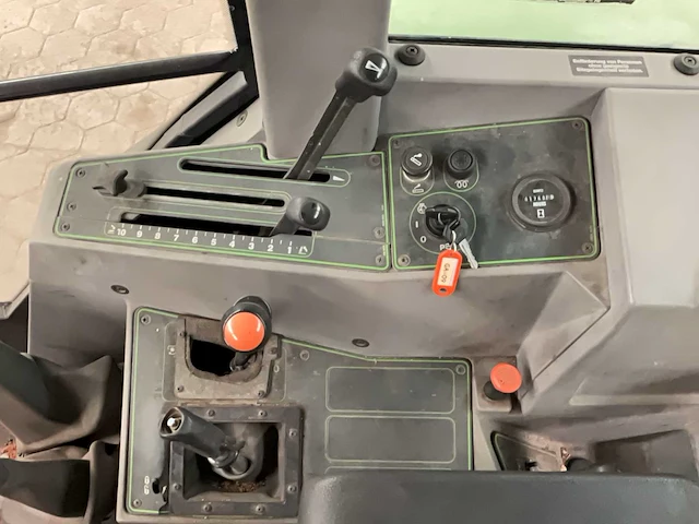 Deutz-fahr agrostar 6.31 tractor - afbeelding 2 van  18
