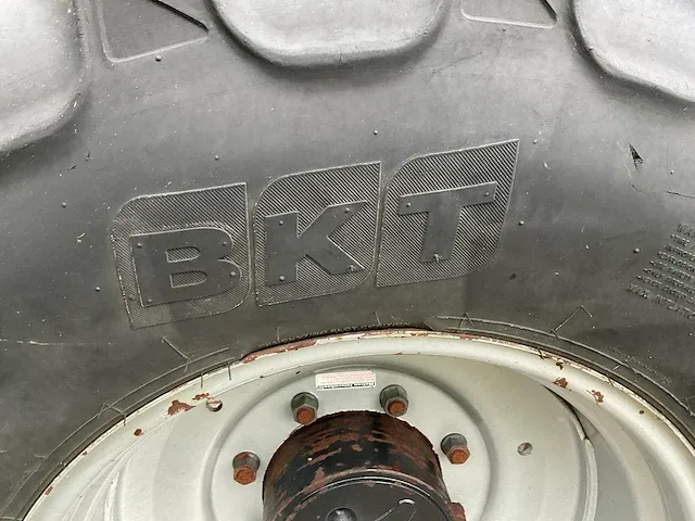 Deutz-fahr agrotron 100 lustrum vierwielaangedreven landbouwtractor - afbeelding 12 van  41