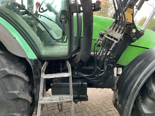 Deutz-fahr agrotron 120 vierwielaangedreven landbouwtractor - afbeelding 21 van  40