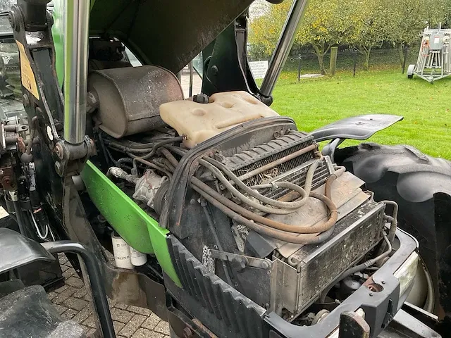 Deutz-fahr agrotron 120 vierwielaangedreven landbouwtractor - afbeelding 37 van  40