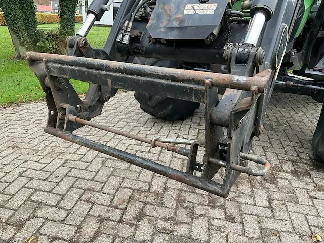 Deutz-fahr agrotron 120 vierwielaangedreven landbouwtractor - afbeelding 38 van  40