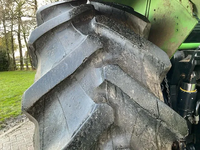 Deutz-fahr agrotron 6.00 tt vierwielaangedreven landbouwtractor - afbeelding 12 van  33