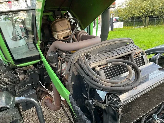 Deutz-fahr agrotron 6.00 tt vierwielaangedreven landbouwtractor - afbeelding 19 van  33