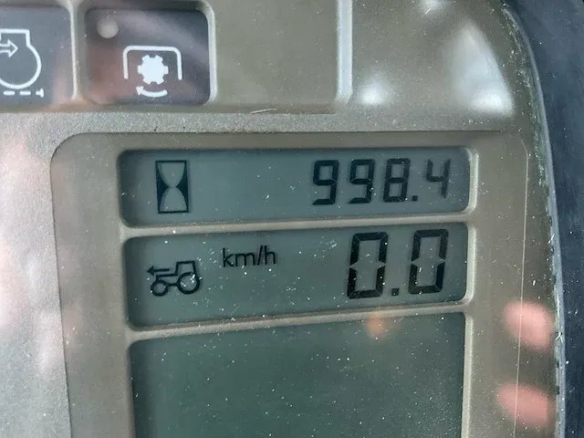 Deutz-fahr agrotron 6.00 tt vierwielaangedreven landbouwtractor - afbeelding 31 van  33