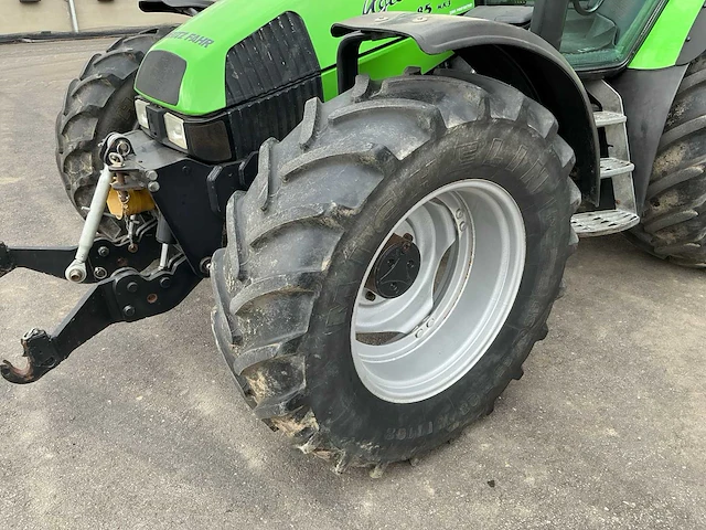 Deutz-fahr agrotron 85 vierwielaangedreven landbouwtractor - afbeelding 11 van  29