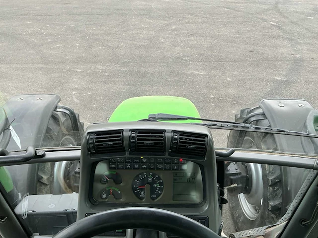 Deutz-fahr agrotron 85 vierwielaangedreven landbouwtractor - afbeelding 16 van  29