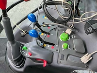 Deutz-fahr agrotron 85 vierwielaangedreven landbouwtractor - afbeelding 17 van  29