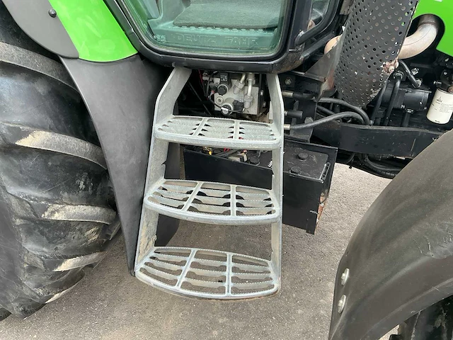 Deutz-fahr agrotron 85 vierwielaangedreven landbouwtractor - afbeelding 29 van  29