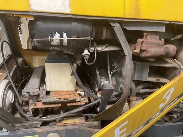 Deutz-fahr d1067-t tractor - afbeelding 11 van  12