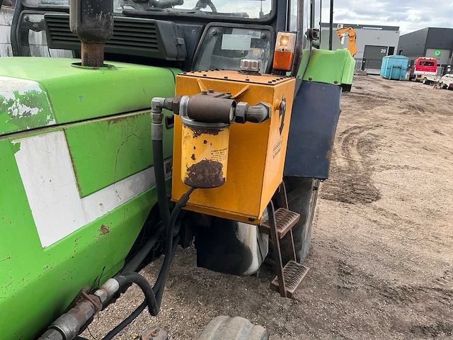Deutz-fahr dx3.30 tweewielaangedreven landbouwtractor - afbeelding 15 van  50