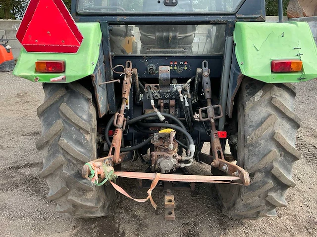Deutz-fahr dx3.30 tweewielaangedreven landbouwtractor - afbeelding 16 van  50
