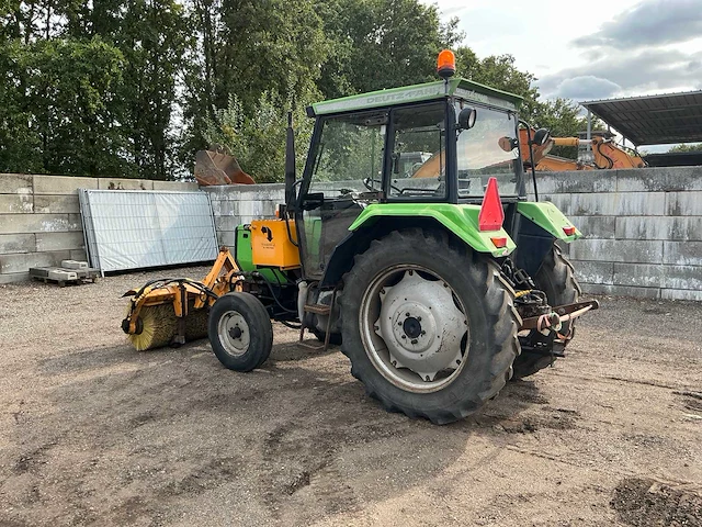 Deutz-fahr dx3.30 tweewielaangedreven landbouwtractor - afbeelding 23 van  50