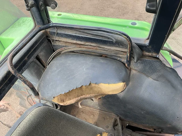 Deutz-fahr dx3.30 tweewielaangedreven landbouwtractor - afbeelding 37 van  50