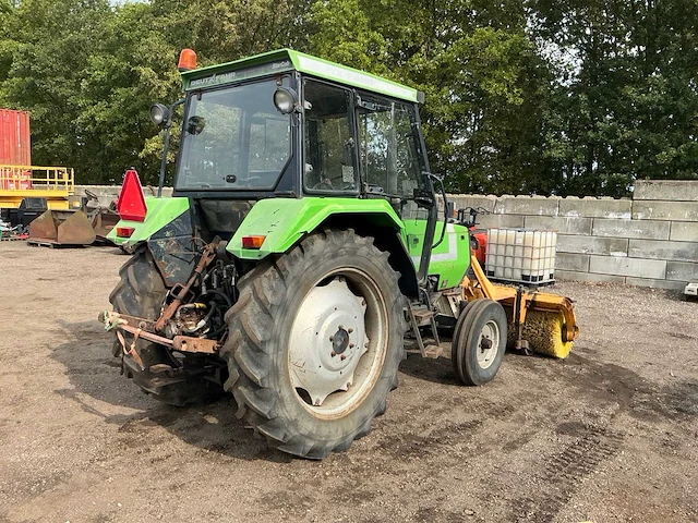 Deutz-fahr dx3.30 tweewielaangedreven landbouwtractor - afbeelding 45 van  50