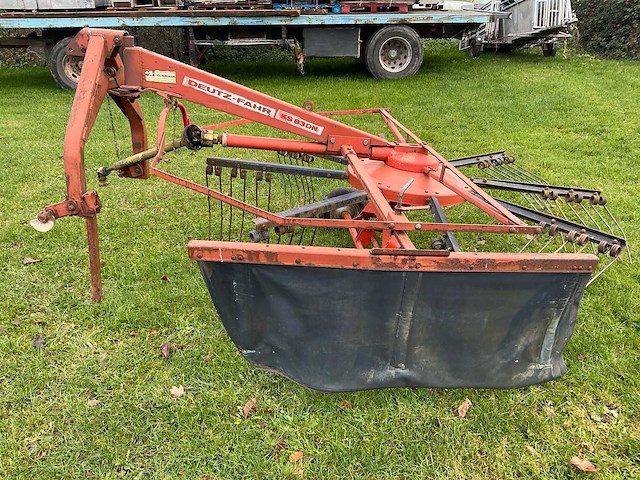 Deutz-fahr ks-83 zweefhark/hooi hark - afbeelding 12 van  15