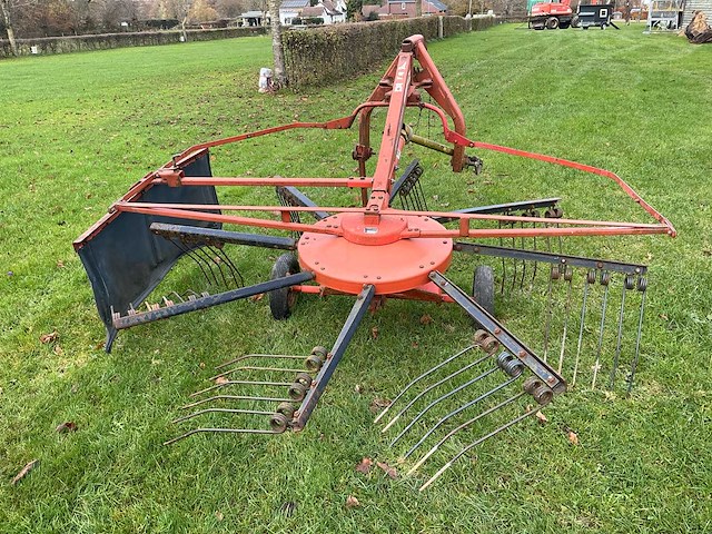 Deutz-fahr ks-83 zweefhark/hooi hark - afbeelding 14 van  15