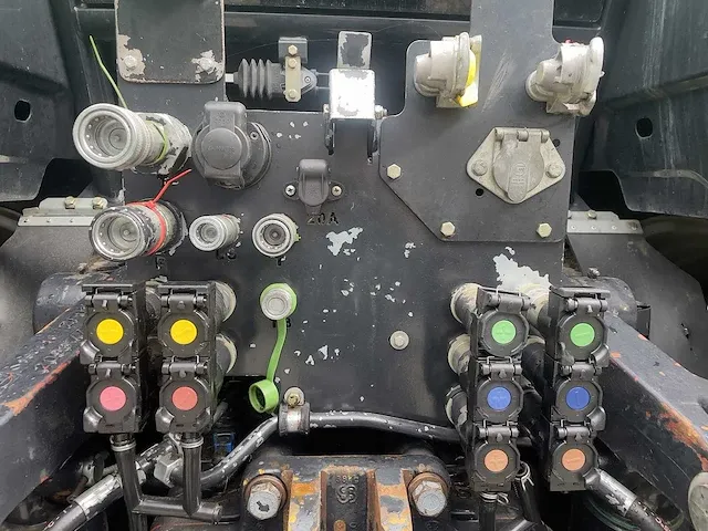 Deutz-faht 7250 ttv vierwielaangedreven landbouwtractor - afbeelding 18 van  19