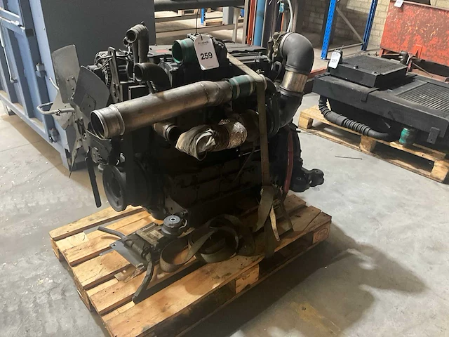 Deutz tcd2013l04 automotor - afbeelding 2 van  5