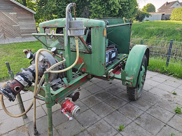 Deutz warmtepomp waterpomp - afbeelding 1 van  5