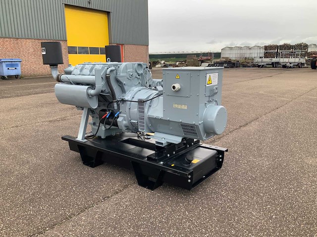 Deutz/stamford f6l413v noodstroomaggregaat - afbeelding 15 van  20