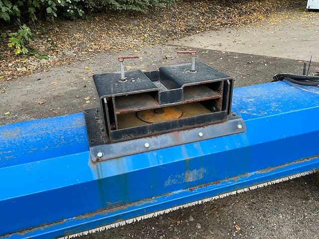 Devano hydraulische veegborstel - afbeelding 15 van  16
