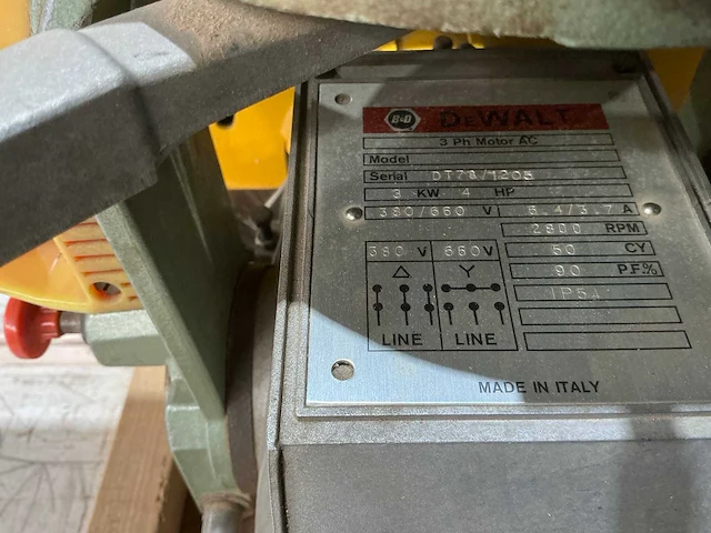 Dewalt - 1600/s - radiaalafkortzaagmachine - afbeelding 4 van  12