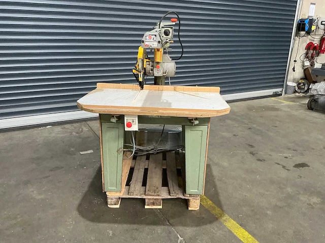 Dewalt - 1600/s - radiaalafkortzaagmachine - afbeelding 5 van  12