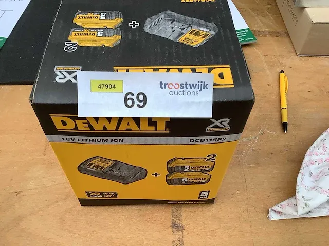 Dewalt - dcb115p2 - startersset - afbeelding 1 van  2
