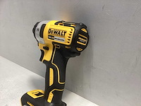 Dewalt - dcf887n - accu slagschroevendraaier - afbeelding 2 van  6