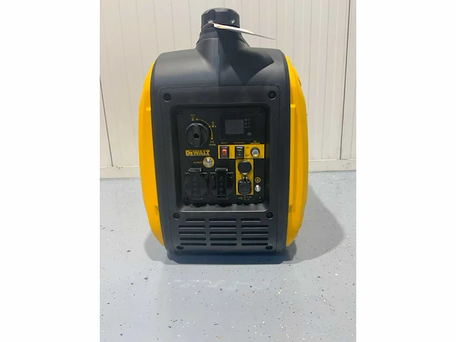 Dewalt - dxgni35e 3400watt - inverter - afbeelding 16 van  16