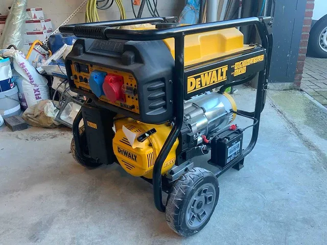 Dewalt - dxgnp853e - benzine stroomgenerator 10,6 kva - afbeelding 5 van  8