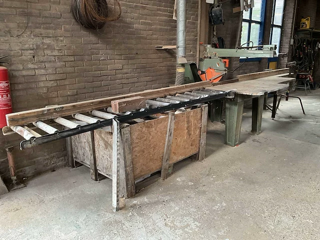 Dewalt 1600/“s” radiaalafkortzaagmachine - afbeelding 1 van  12