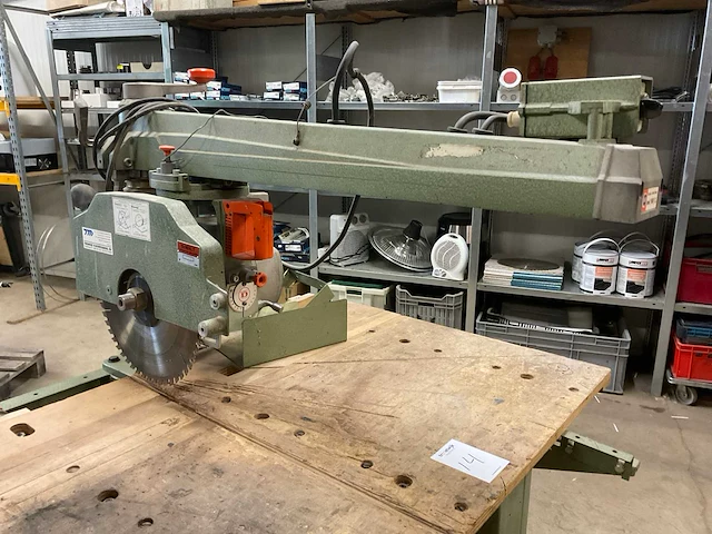 Dewalt 1600/“s” radiaalafkortzaagmachine - afbeelding 2 van  6