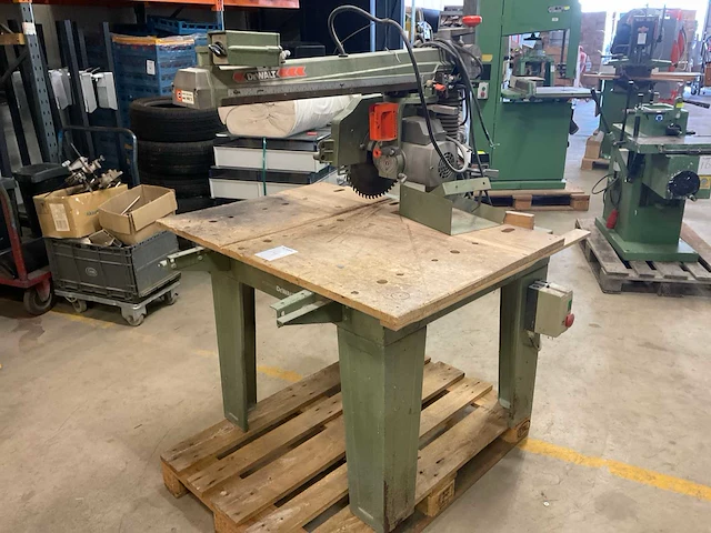 Dewalt 1600/“s” radiaalafkortzaagmachine - afbeelding 4 van  6