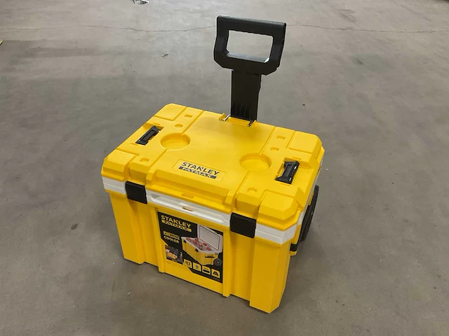 Dewalt 28.4l pro-stack cooler fmst83282-01 koelbox trolley - afbeelding 1 van  8