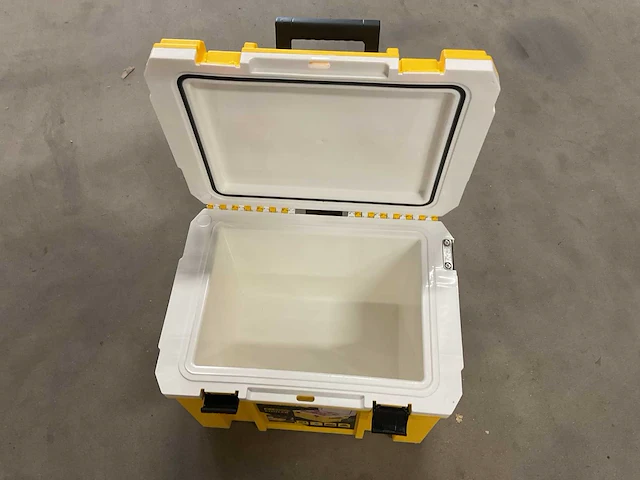 Dewalt 28.4l pro-stack cooler fmst83282-01 koelbox trolley - afbeelding 5 van  8