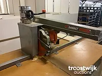 Dewalt afkortzaag met geleide tafel - afbeelding 4 van  10