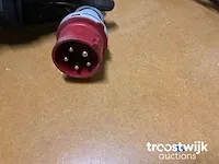 Dewalt afkortzaag met geleide tafel - afbeelding 8 van  10