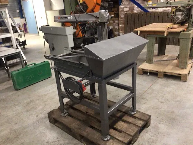 Dewalt afkortzaag - afbeelding 5 van  11