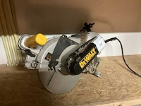 Dewalt afkortzaag - afbeelding 2 van  4