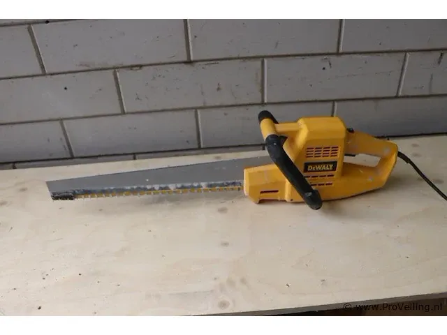 Dewalt alligatorzaag type dw392 - afbeelding 1 van  4