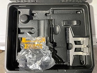 Dewalt d26204 bovenfrees - afbeelding 4 van  5