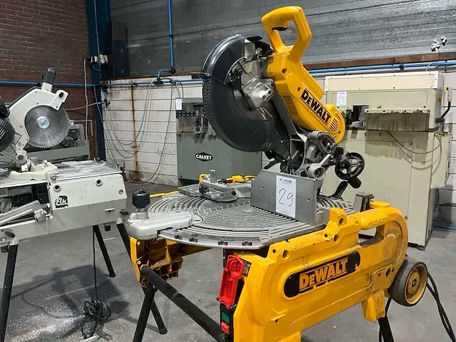 Dewalt d27107 zaagtafel afkortzaag combi - afbeelding 1 van  8