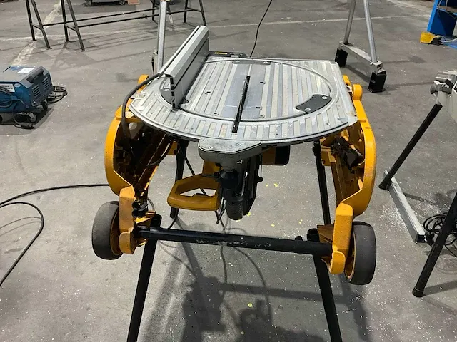 Dewalt d27107 zaagtafel afkortzaag combi - afbeelding 7 van  8