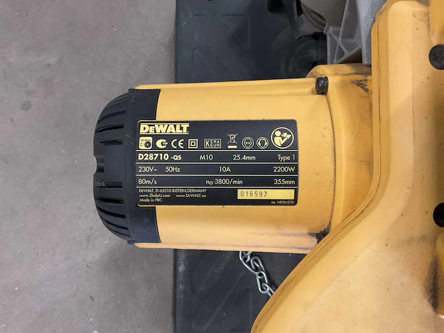 Dewalt d28710-qs afkortcirkelzaagmachine - afbeelding 4 van  4