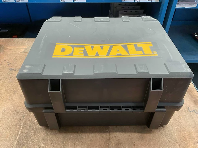 Dewalt dc300 cirkelzaagmachine - afbeelding 7 van  7