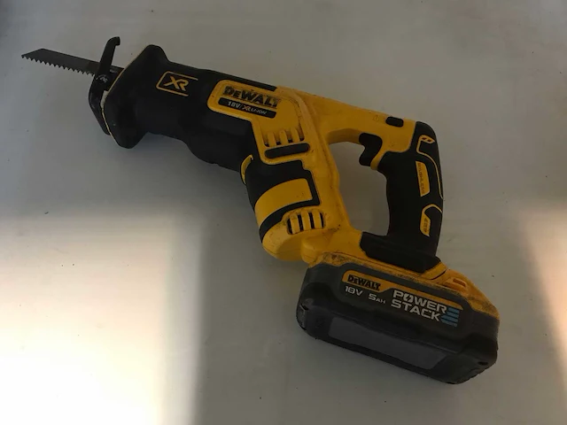 Dewalt dc367 reciprozaag - afbeelding 1 van  4