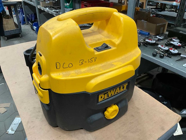 Dewalt dc500 industriële stofzuiger - afbeelding 1 van  5