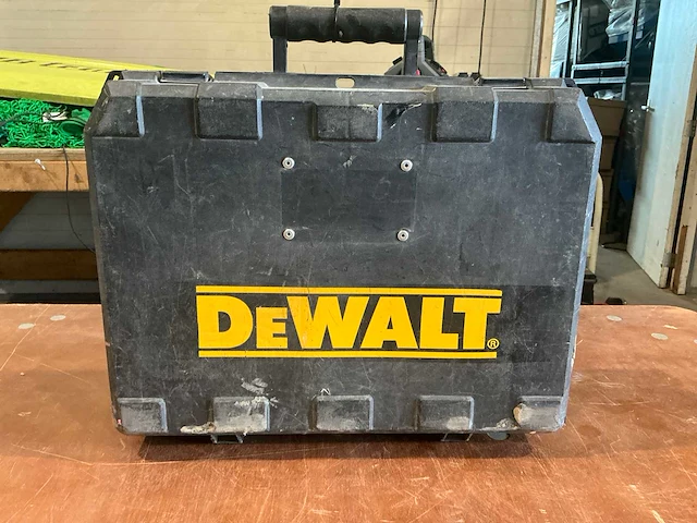 Dewalt dc618 tacker - afbeelding 6 van  6
