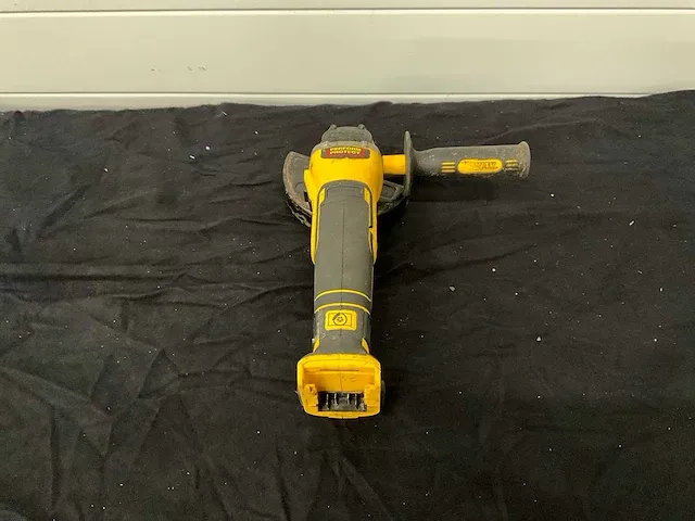 Dewalt dcg405 haakse slijpmachine - afbeelding 1 van  6